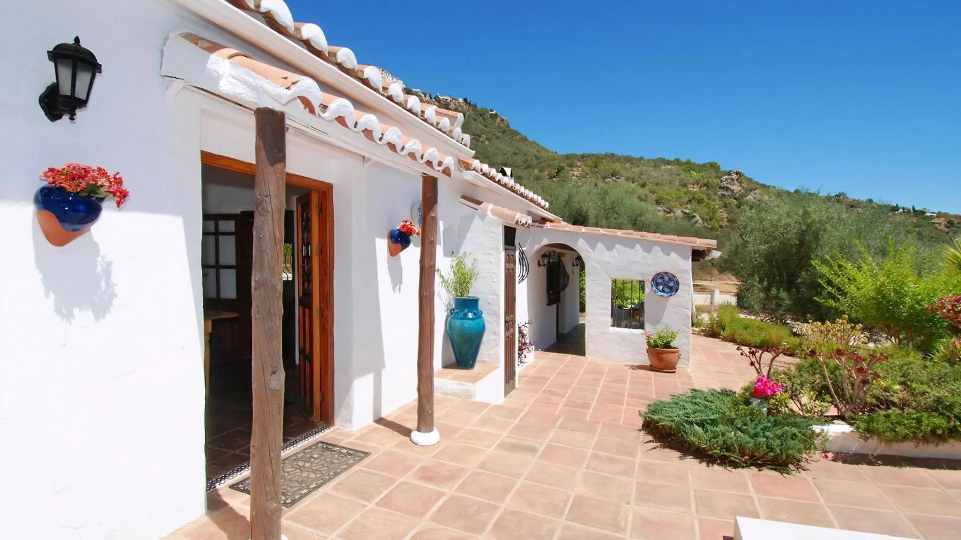 Casa The Lofties Mit Pool In Andalusien Villa Comares 0*,  Spain