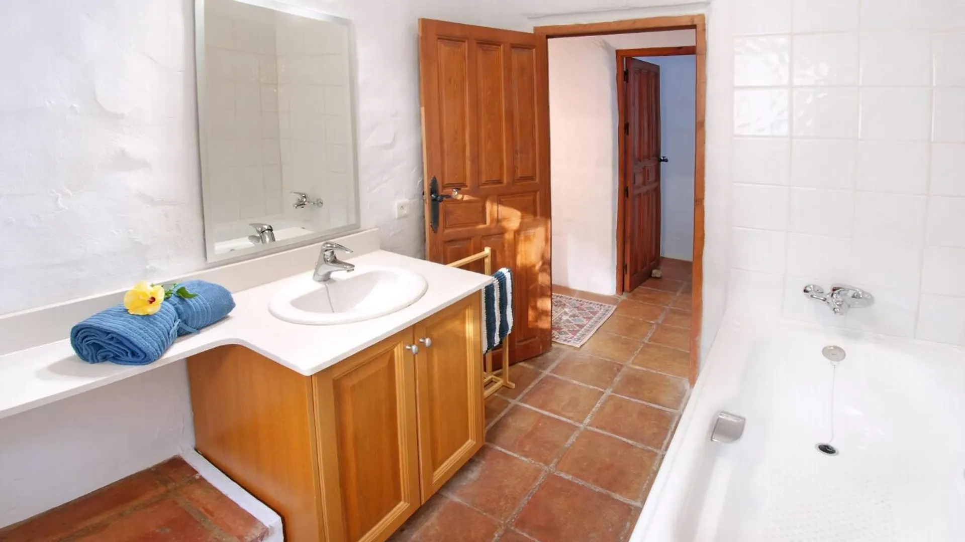 Holiday home Casa The Lofties Mit Pool In Andalusien Villa Comares